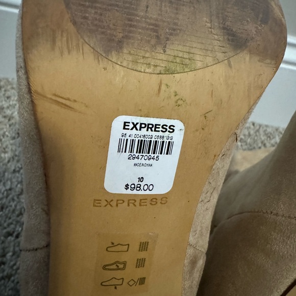 Express, tall boots - Picture 3 of 5